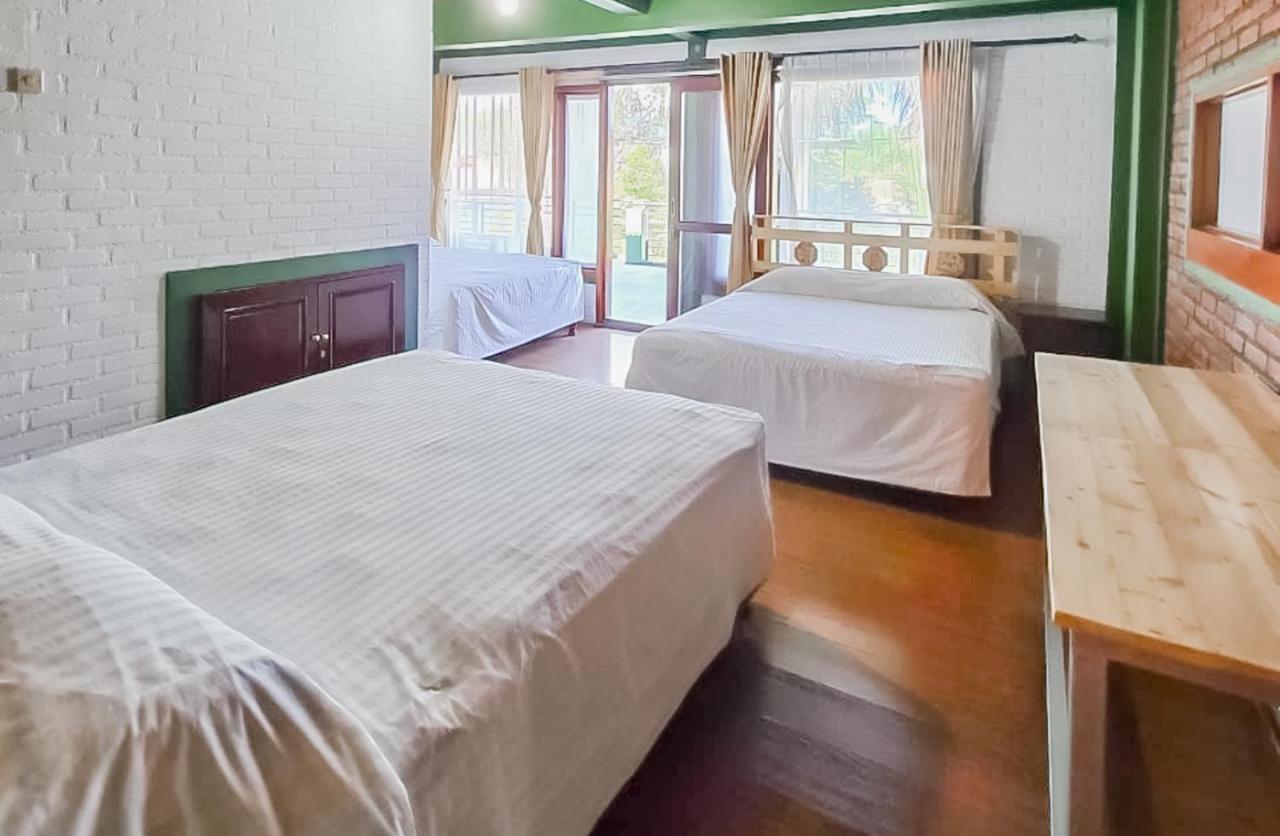 Samakta Guest House Lembang Exterior photo